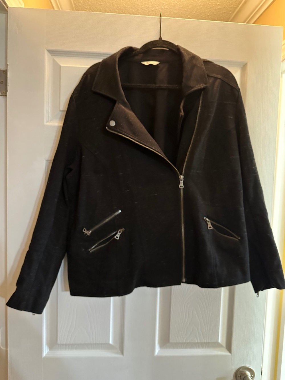 Reitmans Black Textured Moto Jacket 3X Stretch Flattering